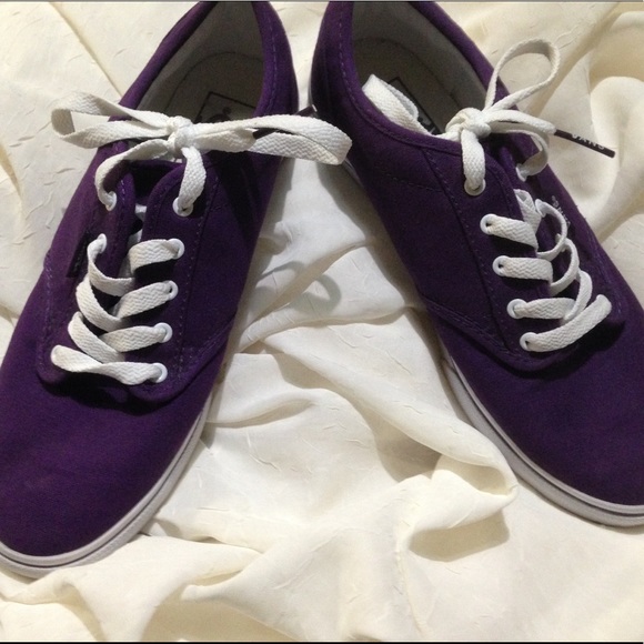 Vans Shoes - Vans purple sneakers